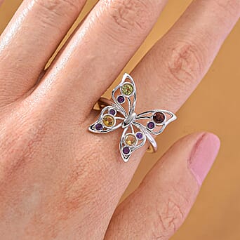 https://tjcuk.sirv.com/Products/82/1/8213477/Lucy-Q-Red-Garnet-African-Amethyst-Cluster-Ring-in-Rhodium-OverlaySter_8213477_2.jpg?w=342&h=342