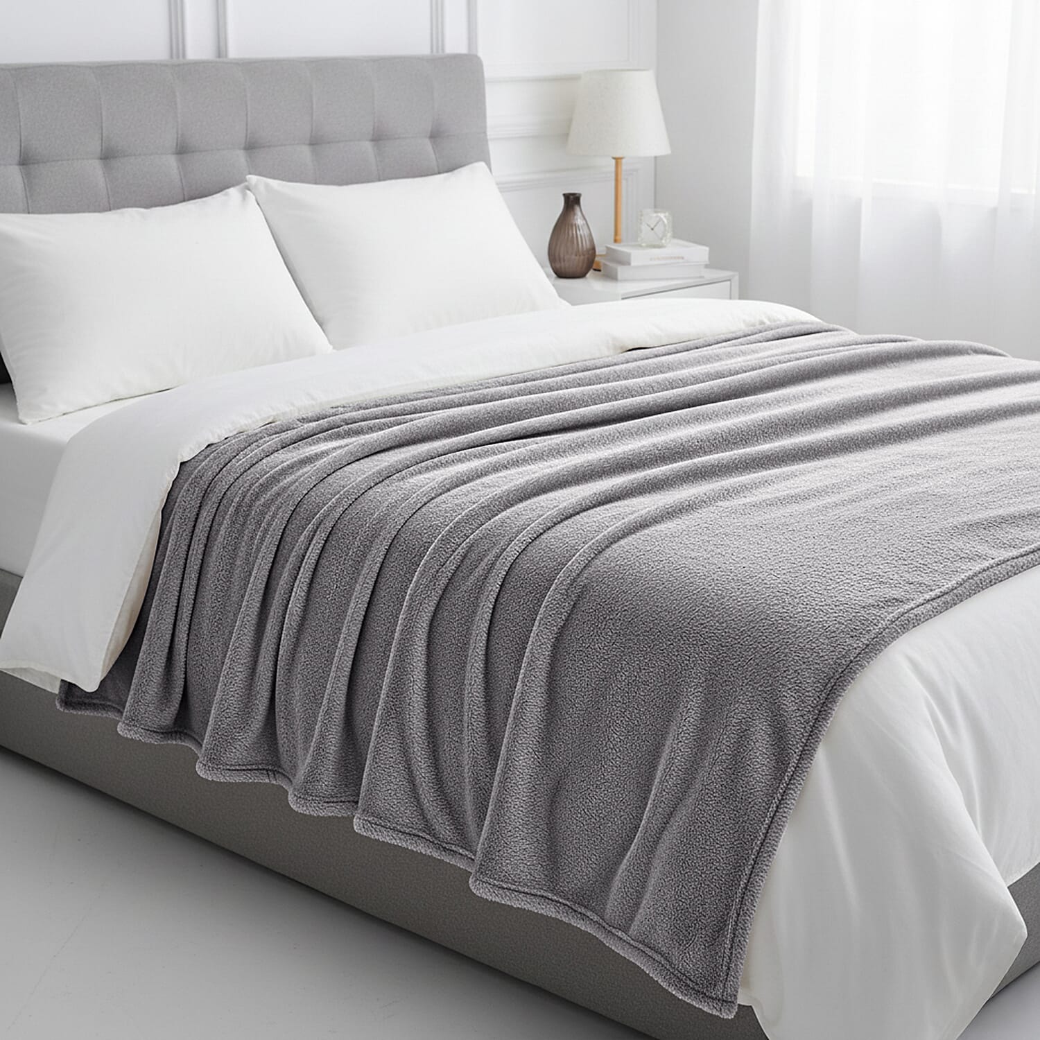 Hush Haven Solid Color Blanket (Size 200x1 cm) - Silver Grey