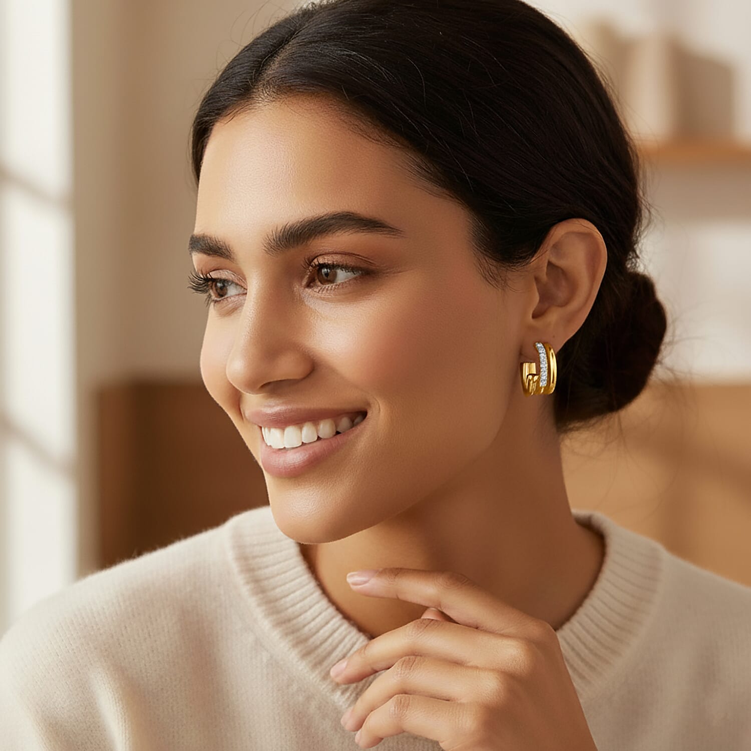 Boutique Closeout - Austrian White Crystal Earrings in Yellow Gold Plated