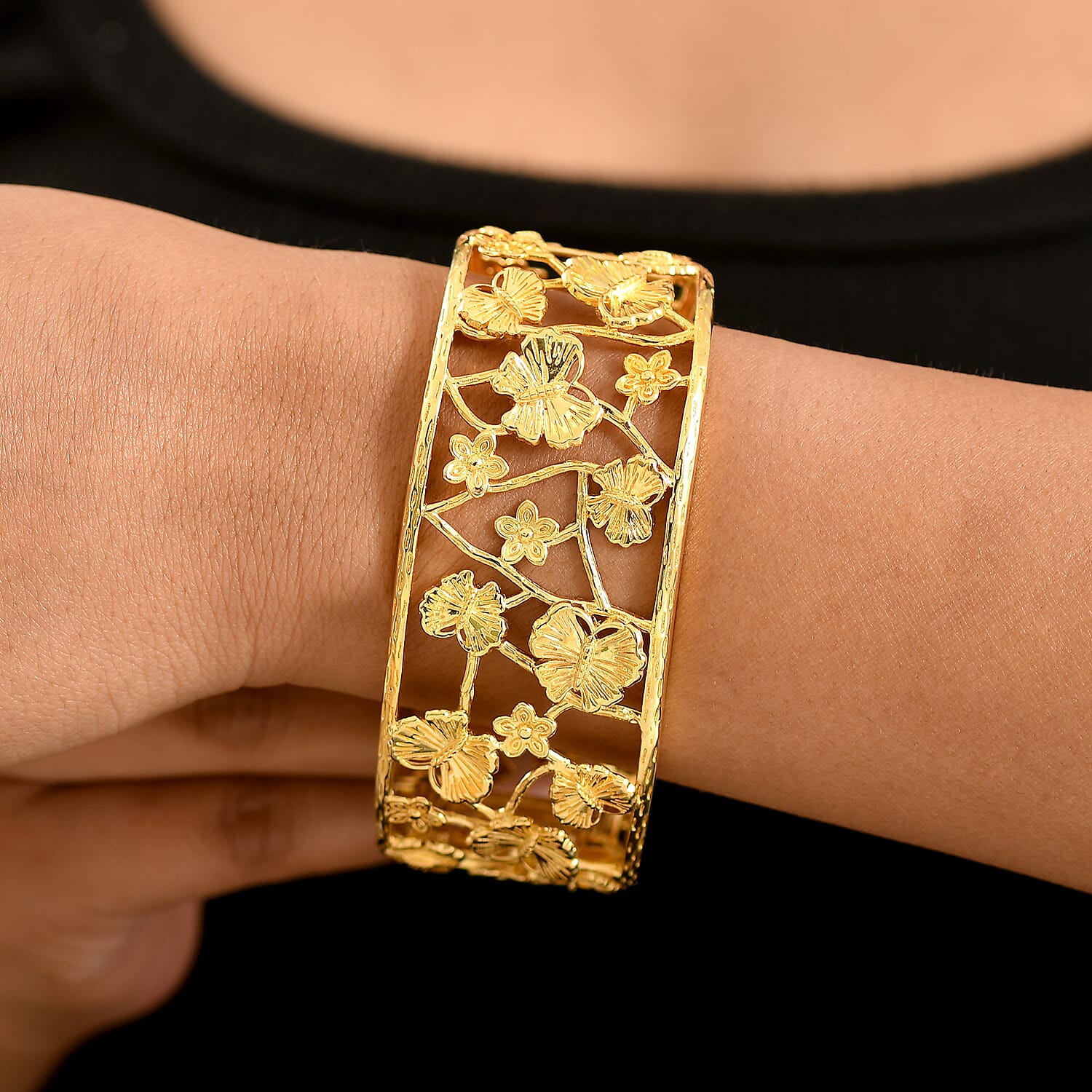 EverTrue Butterfly & Floral Openwork Cuff Bangle (Size - 7.5) in Yellow Gold Tone