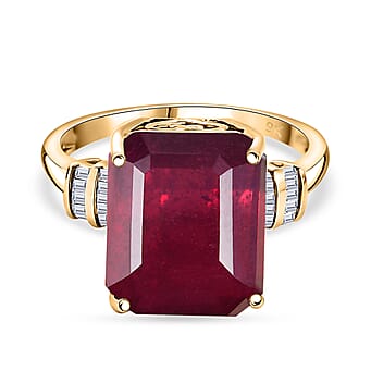 https://tjcuk.sirv.com/Products/82/1/8216019/9K-Yellow-Gold-AA-African-Ruby-White-Diamond-Ring-10-19-Ct_8216019.jpg?w=342&h=342