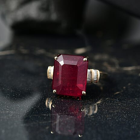 9K Yellow Gold AA African Ruby & White Diamond Ring 10.19 Ct.