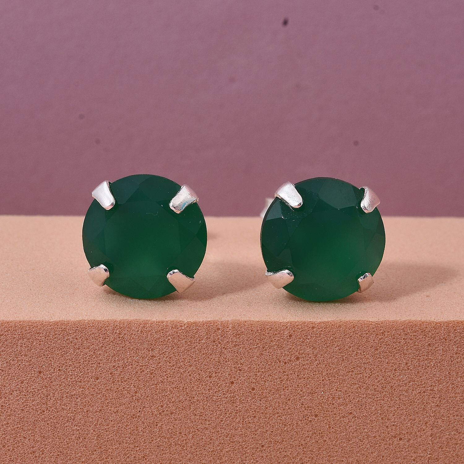 Green Onyx Earring with Push Back in Rhodium Overlay Sterling Silver 6.40 Ct.