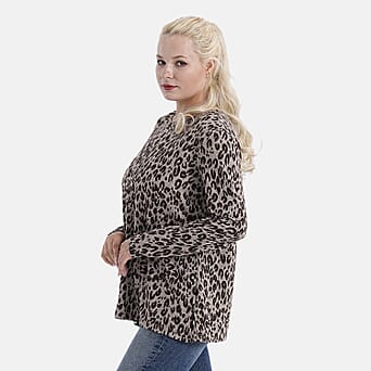 https://tjcuk.sirv.com/Products/82/1/8216646/Tamsy-Brushed-Stretch-Leopard-Print-Jersey-Top-One-Size-Coffee_8216646_2.jpg?w=342&h=342