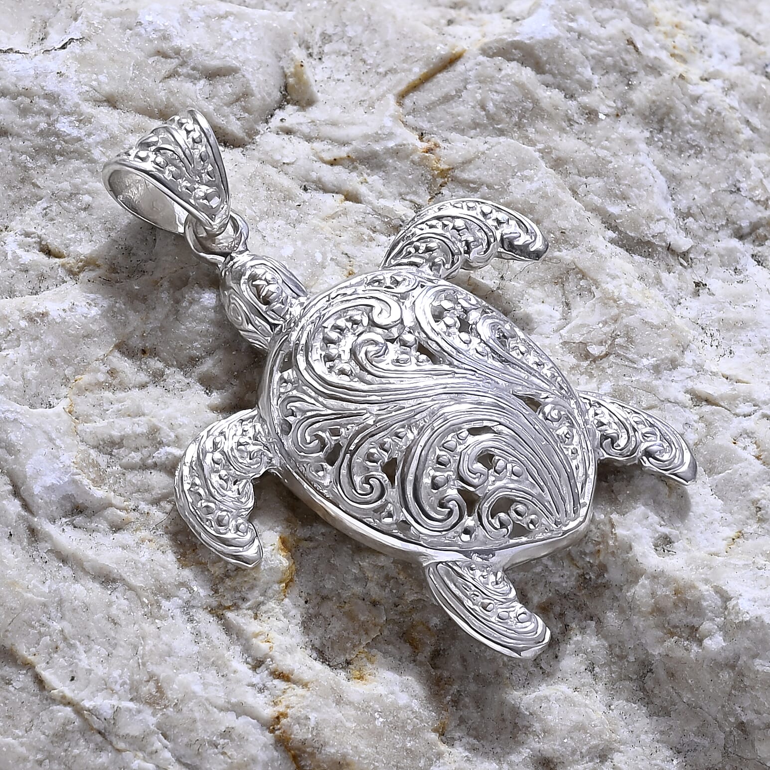 Royal Bali Collection Sterling Silver Turtle Pendant, Silver Wt. 7.90 Gms.