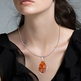https://tjcuk.sirv.com/Products/82/1/8219683/Tucson-Find-Amber-Pendant-in-Sterling-Silver-24-50-Ct_8219683_1.jpg?w=342&h=342