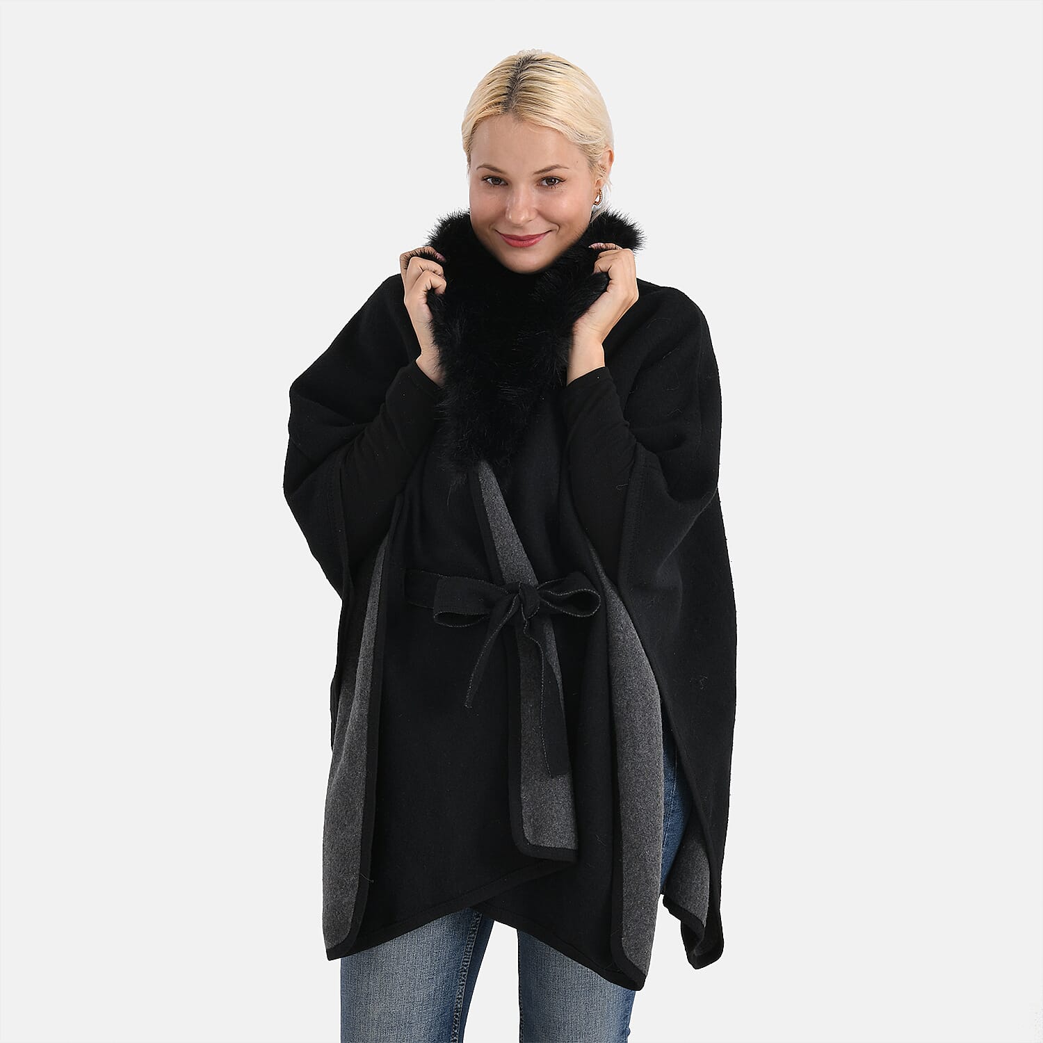 LA MAREY Signature Faux Fur Batwing Poncho (120x70 cm) - Black