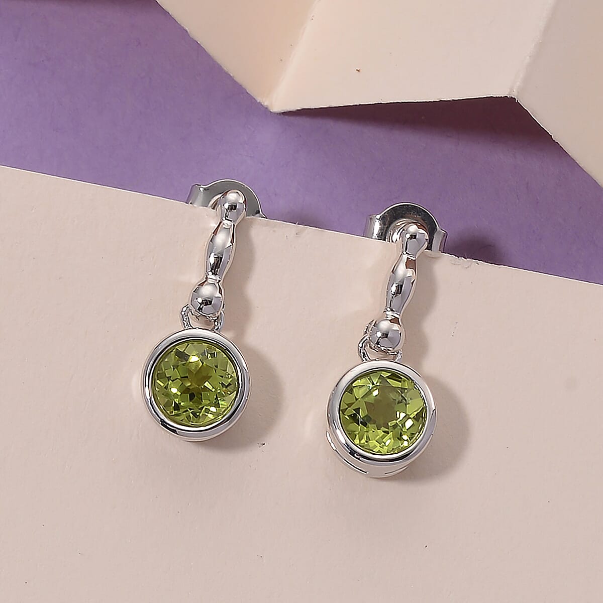 D'joy Peridot Earring with Push Back in Rhodium Overlay Sterling Silver 1.84 Ct.