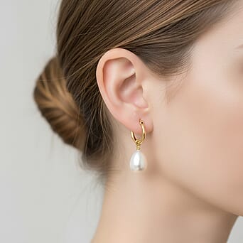 https://tjcuk.sirv.com/Products/82/2/8222227/White-Shell-Pearl-Earring-Pure-White-Stainless-Steel-30-000-Ct_8222227_2.jpg?w=342&h=342