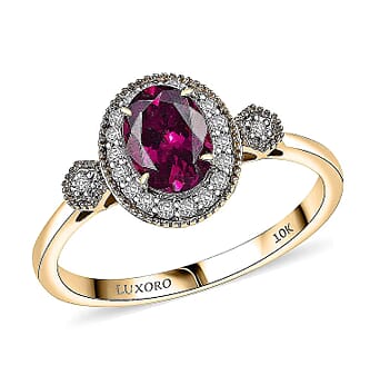 https://tjcuk.sirv.com/Products/82/2/8222666/LUXORO-1-68-Ct-AAA-Radiant-Ember-Garnet-White-Diamond-Halo-Ring-in-10K_8222666.jpg?w=342&h=342