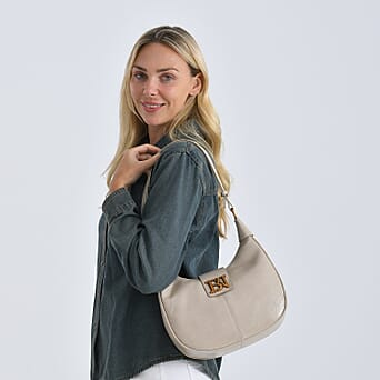 https://tjcuk.sirv.com/Products/82/2/8223732/PU-Patterned-Shoulder-Bag-Size-30x9x22-cm-White_8223732_2.jpg?w=342&h=342