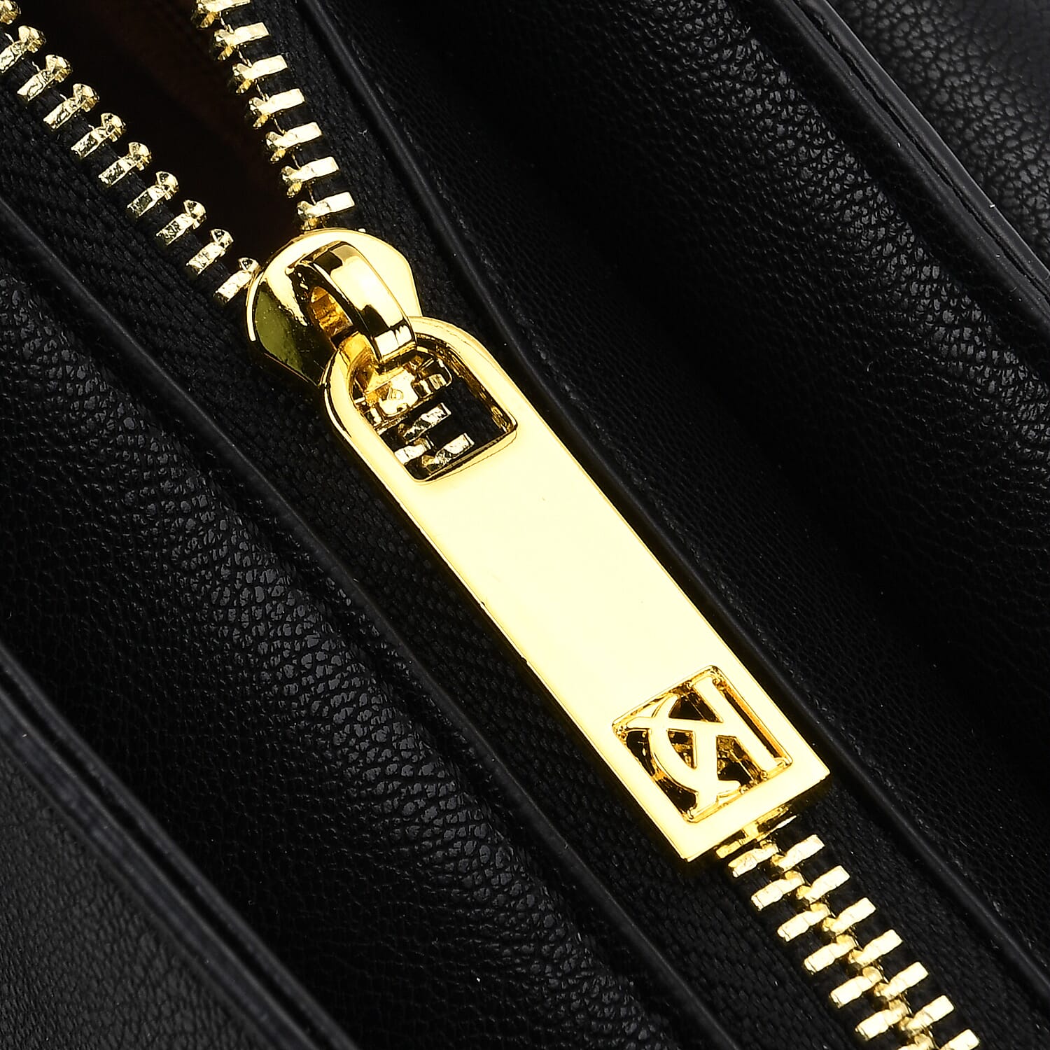 PU Patterned Shoulder Bag (Size 26x9x16 cm) - Black