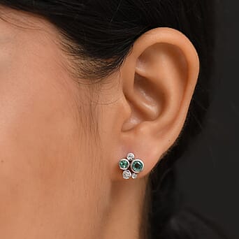 https://tjcuk.sirv.com/Products/82/2/8224463/D-joy-Zambian-Emerald-White-Zircon-Earring-with-Push-Back-in-Rhodium-O_8224463_2.jpg?w=342&h=342