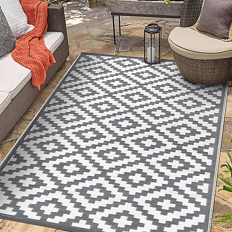THE GIVEAWAY OFFER -- Green Decore Geometric Pattern Lightweight Reversible Stain Proof Outdoor Rug (150X90cm) - Grey - White
