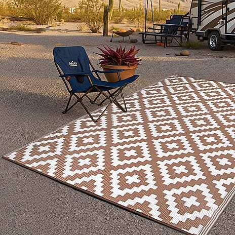 Green Decore Geometric Pattern Lightweight Reversible Stain Proof Outdoor Rug (180x120 cm) - Taupe - White