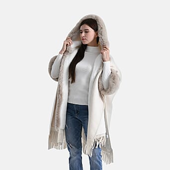 https://tjcuk.sirv.com/Products/82/2/8225662/La-Marey-Signature-Faux-Fur-Poncho-with-Tassels-110-x-90-cm-Ivory_8225662_2.jpg?w=342&h=342