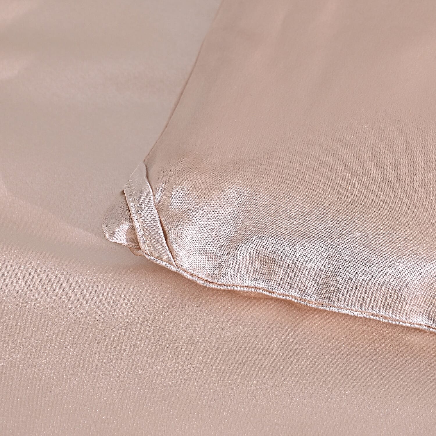 100% Mulberry Silk Quilt with Butterfly Quilting