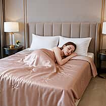 100% Mulberry Silk Quilt with Butterfly Quilting (King) - Light Brown