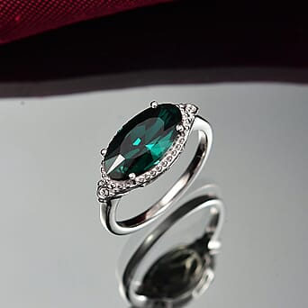 https://tjcuk.sirv.com/Products/82/2/8225811/D-joy-Emerald-Swarovski-Crystal-White-Swarovski-Crystal-Solitaire-Ring_8225811_1.jpg?w=342&h=342