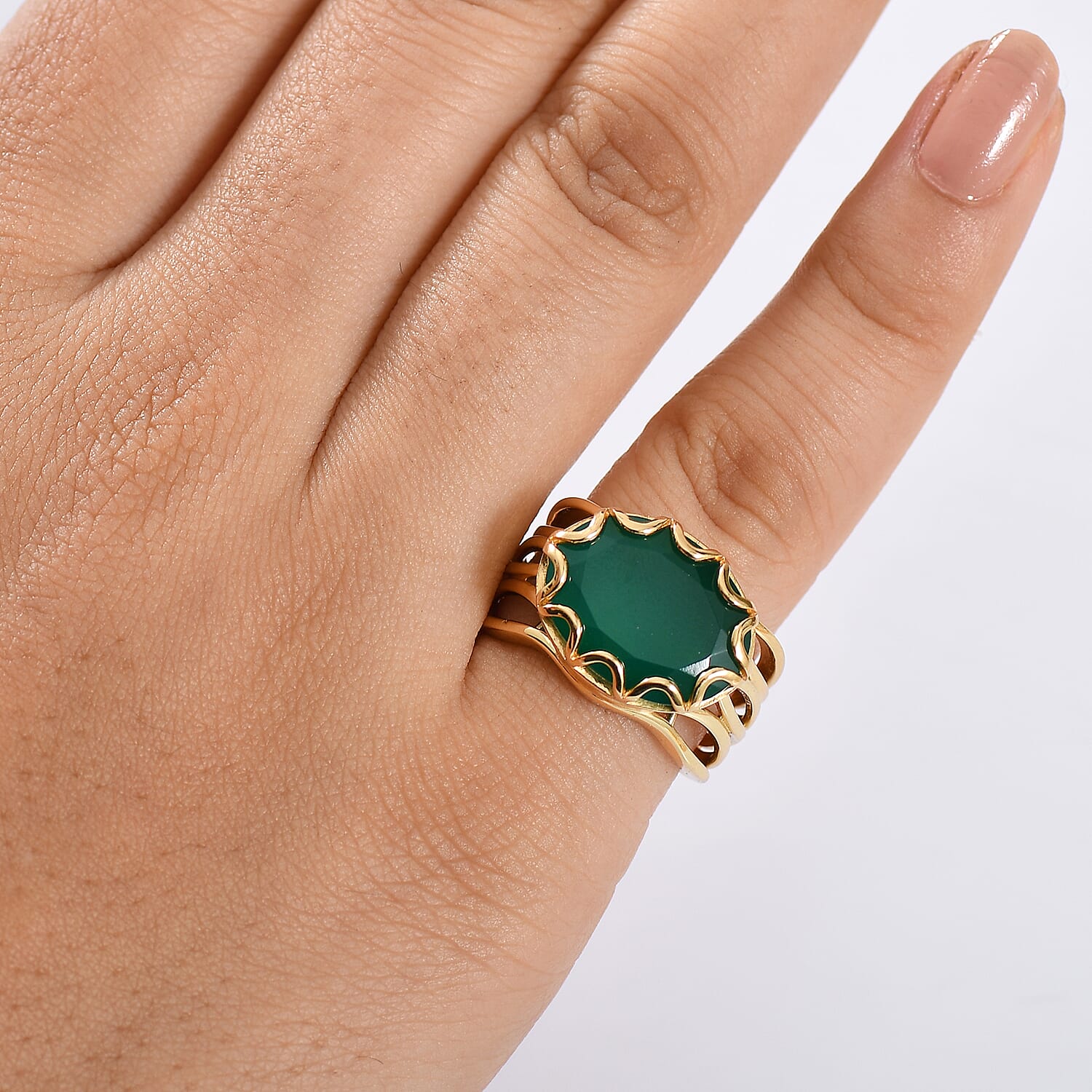 EverTrue Verde Onyx Solitaire Ring in 14K Yellow Gold Plating Sterling Silver 7.59 Ct, Silver Wt. 6.10 Gms.