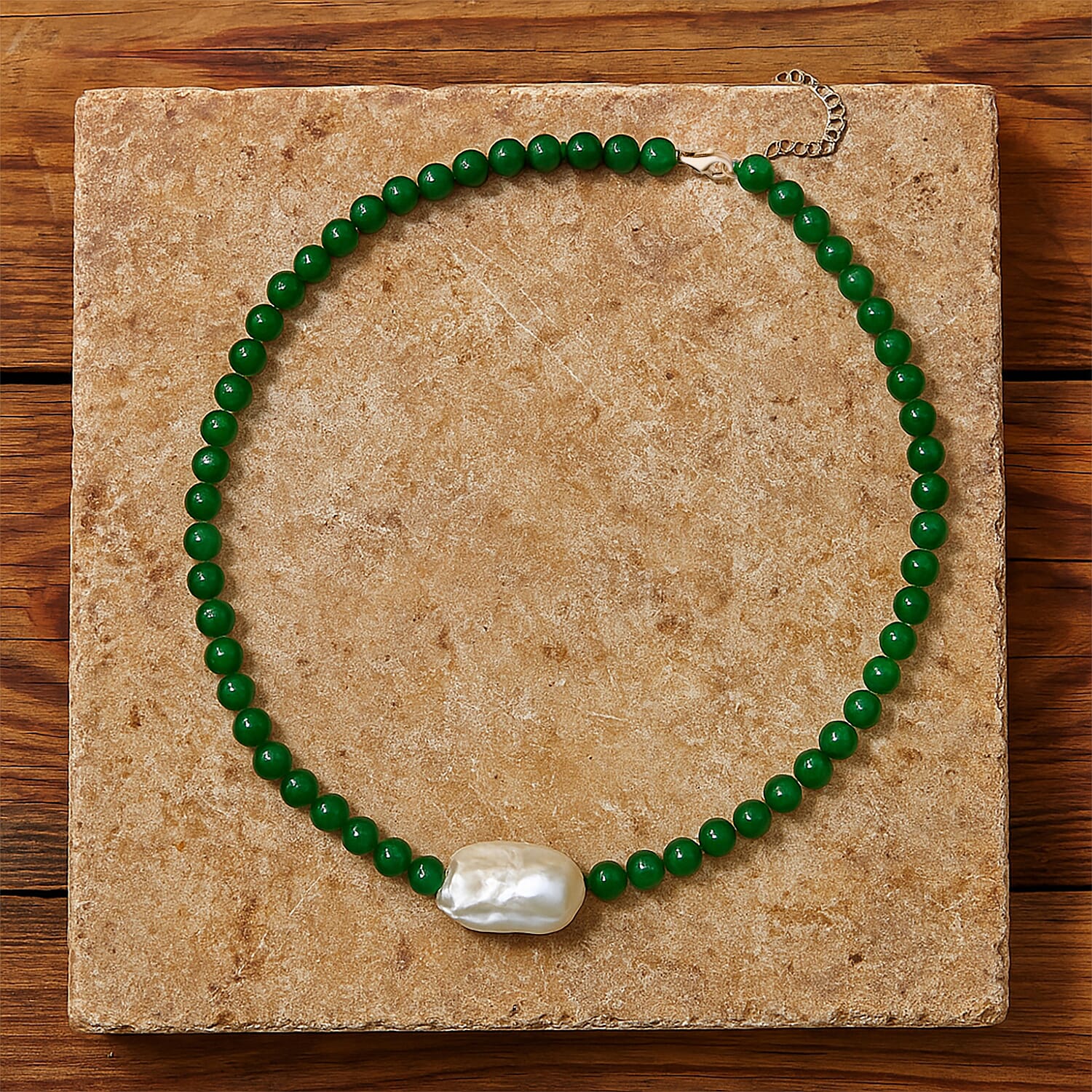 BRAND NEW - Green Jade & White Baroque  Pearl Necklace (Size 20 - 2 Ext) in Rhodium Overlay Sterling Silver 290.00 Ct.