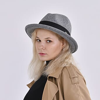 https://tjcuk.sirv.com/Products/82/2/8229333/Stylish-Bowler-Hat-One-Size-Grey_8229333_1.jpg?w=342&h=342