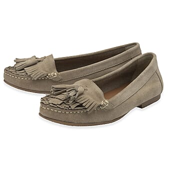 https://tjcuk.sirv.com/Products/82/2/8229734/Ravel-Ladies-Shoe-Size-6-Taupe_8229734_1.jpg?w=342&h=342