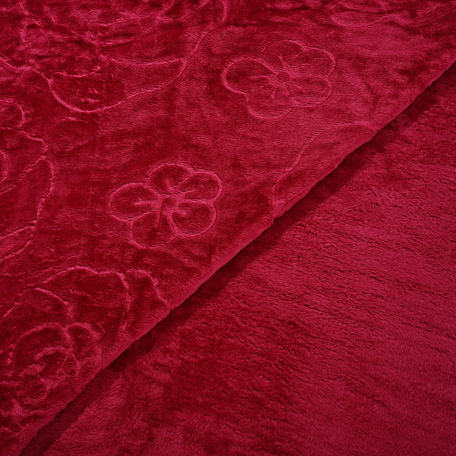Livmore Luxurious Floral Embossed Soft Faux Mink Blanket (200x220cm) - Red Wine