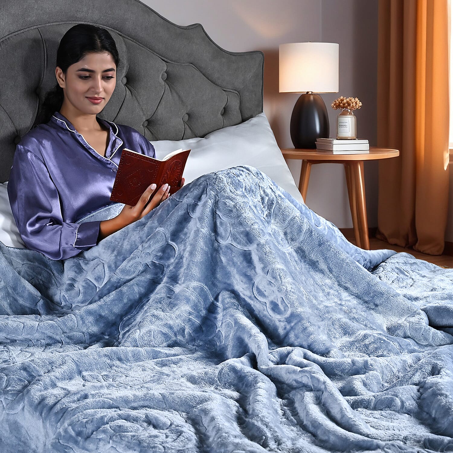 Livmore Luxurious Floral Embossed Soft Faux Mink Blanket (200x220cm) - Sky Blue