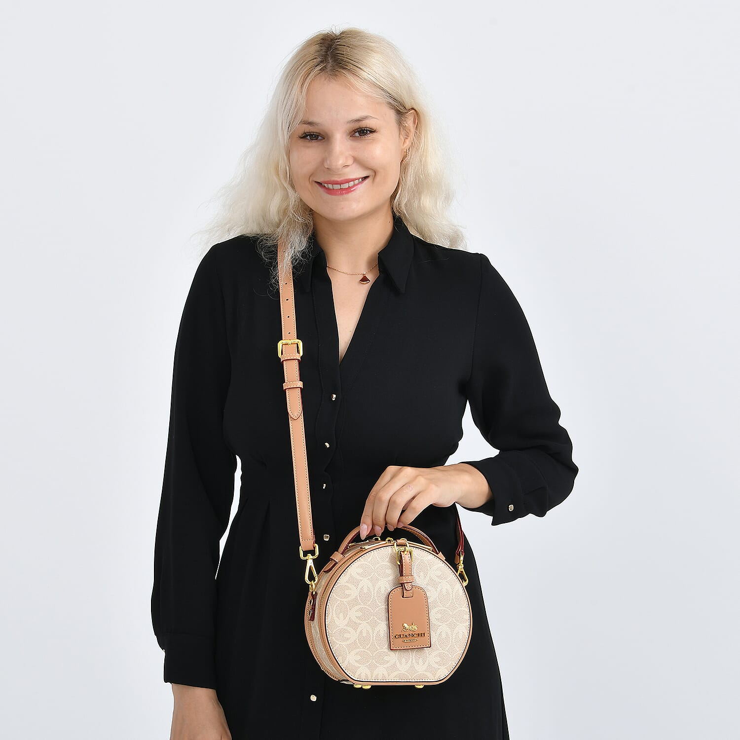 Guanchi Round Crossbody Bag with Top Handle - Ivory & Brown