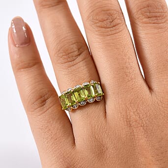 https://tjcuk.sirv.com/Products/82/3/8232705/D-Joy-Peridot-White-Zircon-Main-Stone-With-Side-Stone-Ring-Sterling-Si_8232705_2.jpg?w=342&h=342