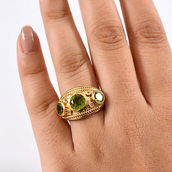 https://tjcuk.sirv.com/Products/82/3/8232799/D-Joy-Peridot-White-Zircon-Main-Stone-With-Side-Stone-Ring-Sterling-Si_8232799_2.jpg?w=342&h=342