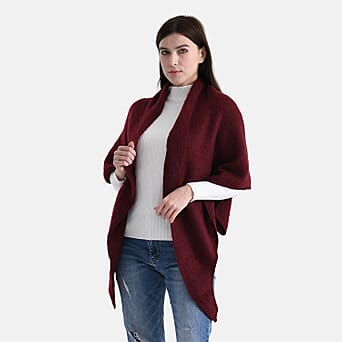 https://tjcuk.sirv.com/Products/82/3/8233507/Soft-Touch-Large-Knitted-Scarf-200-x-80cm-Red_8233507.jpg?w=342&h=342