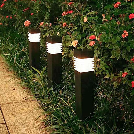 Brand New- 4-Pack LED Solar Pathway Lights - Silver