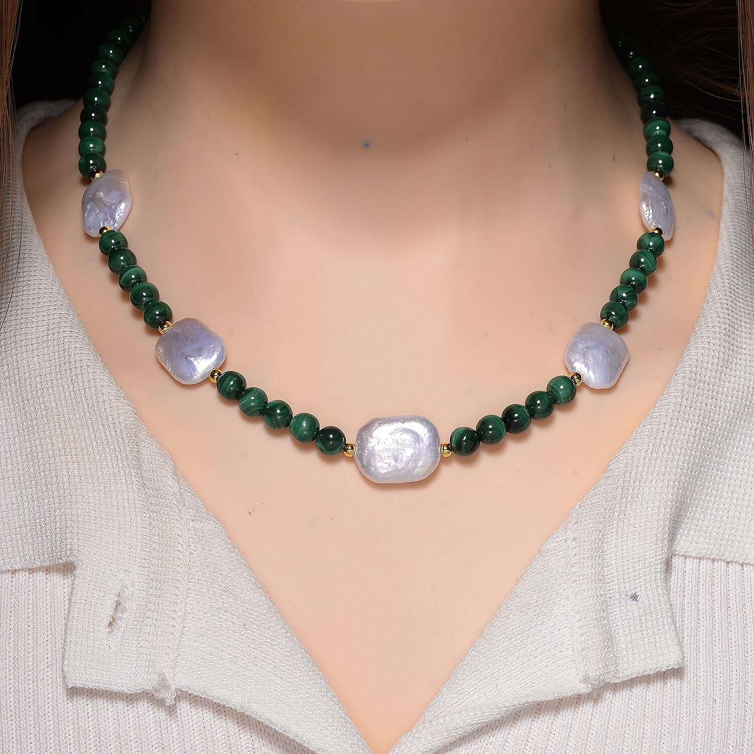 Natural Malachite & White Shell Pearl Beads Necklace in Yellow Gold Plated Sterling Silver 170.00 Ct.