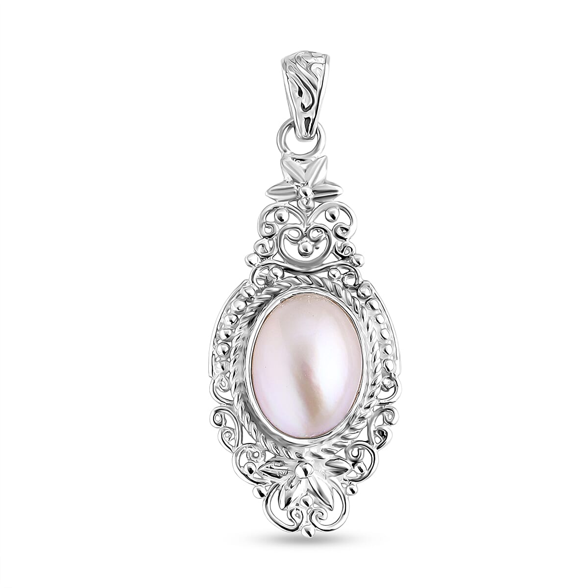 Royal Bali Collection White Mabe Pearl Pendant Sterling Silver 5.11 Ct, Silver Wt. 6.40 Gms.