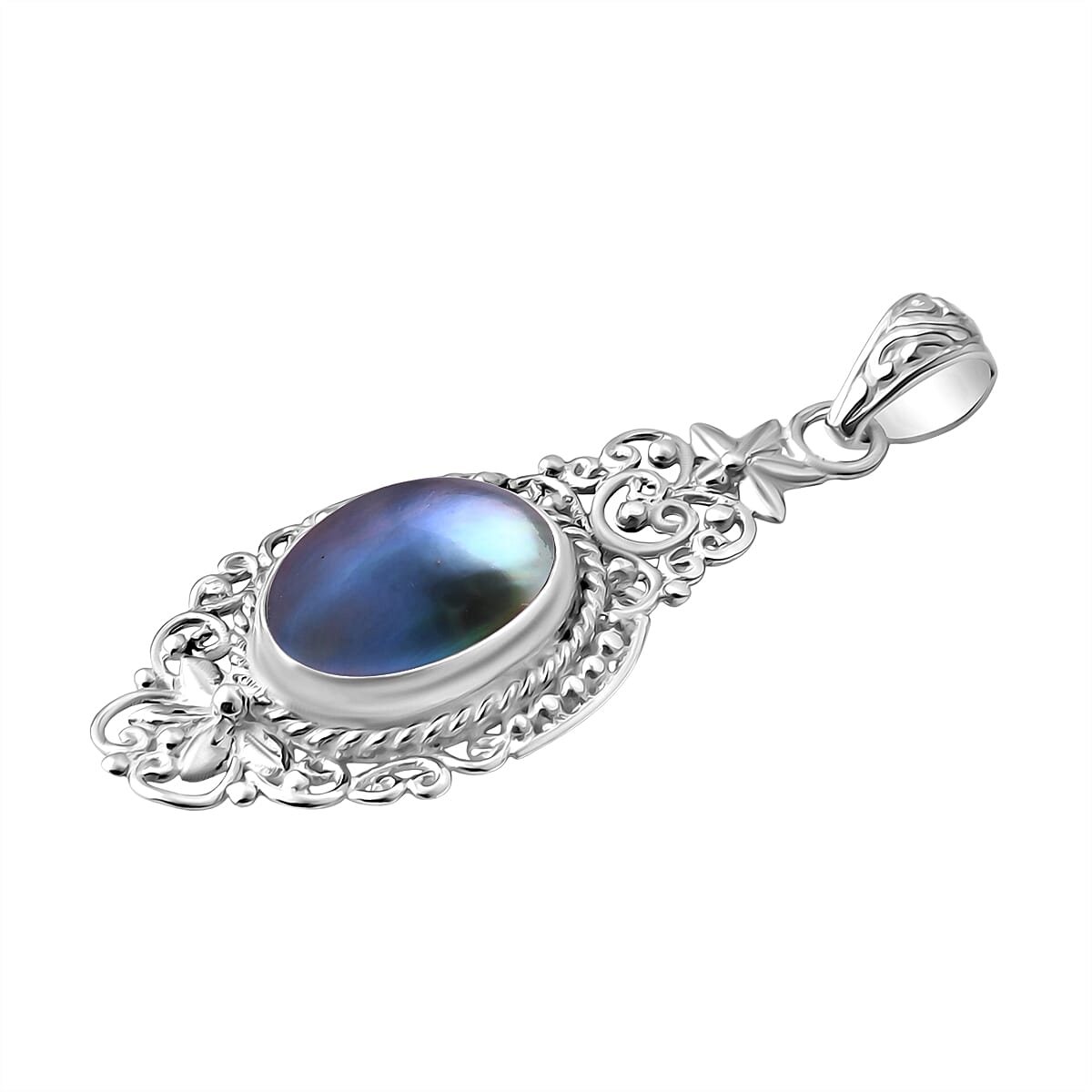 Royal Bali Collection Blue Mabe Pearl Pendant Sterling Silver 5.58 Ct, Silver Wt. 6.03 Gms.