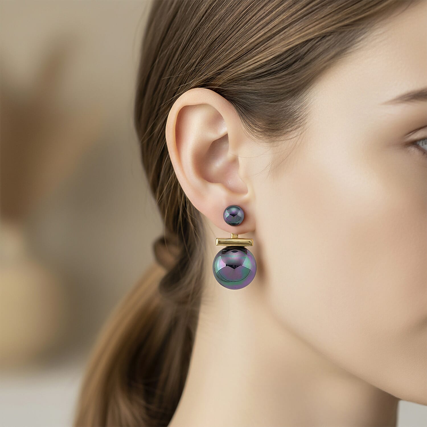 Sleeping Beauty Peacock colour Shell Pearl Beads Earring