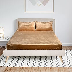 LIVMORE 3-Piece Teddy Flannel Bedding Set - inc. Fitted Sheet & 2 Pillowcases