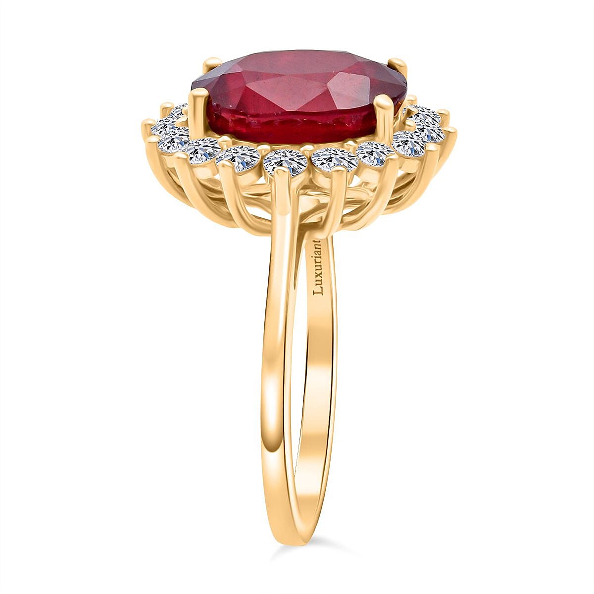 Luxuriant African Ruby (7.00Ct.) & Lab Grown Diamond SI-GH (1.00Ct.) Ring in 18K Vermeil Yellow Gold Sterling Silver Total 8.02 Ct.