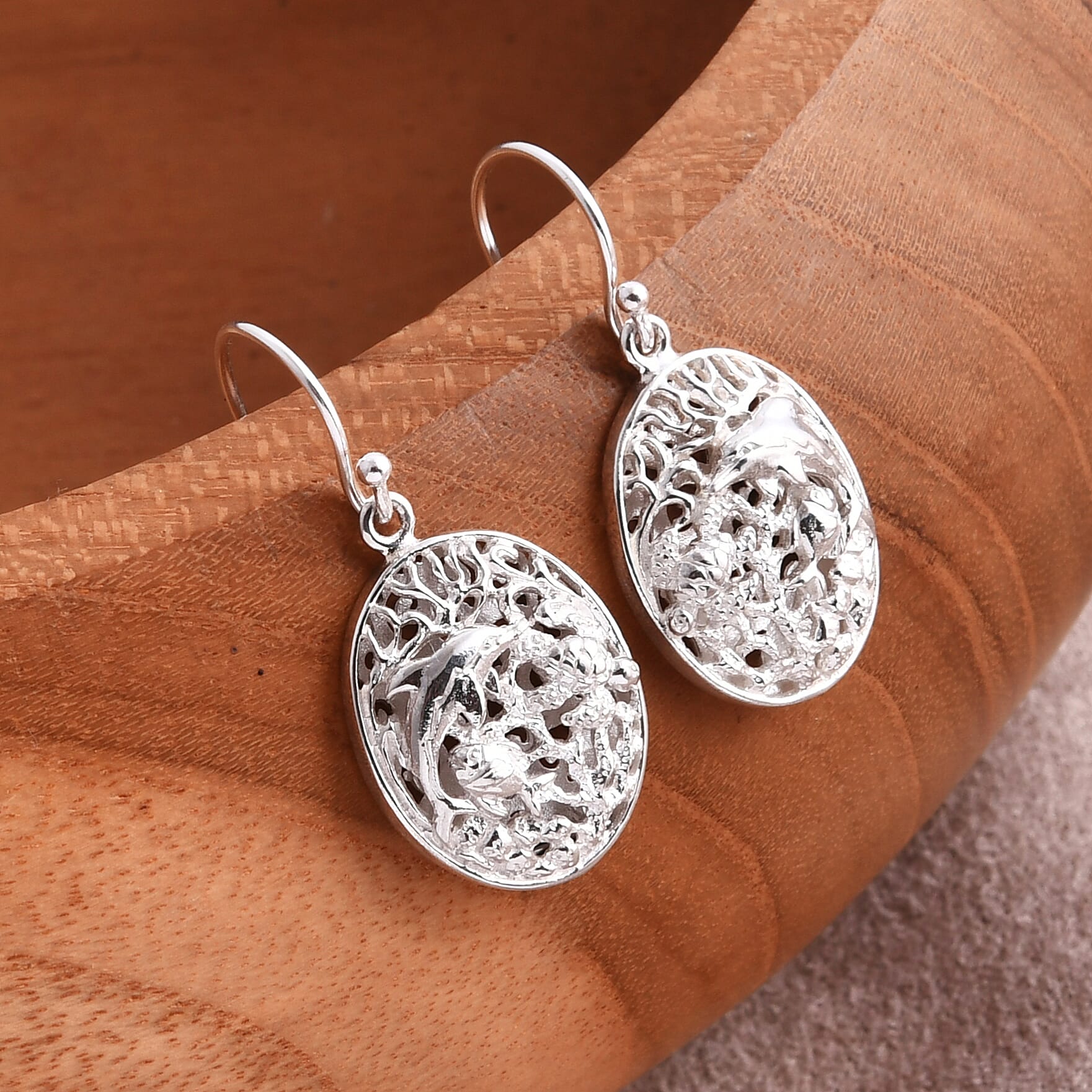 Royal Bali Collection Sterling Silver Earring with Hook, Silver Wt. 6.30 Gms.