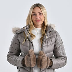 Styled By Super Cozy Faux Fur Mittens (24 x 12 cm, One Size) - Light Brown