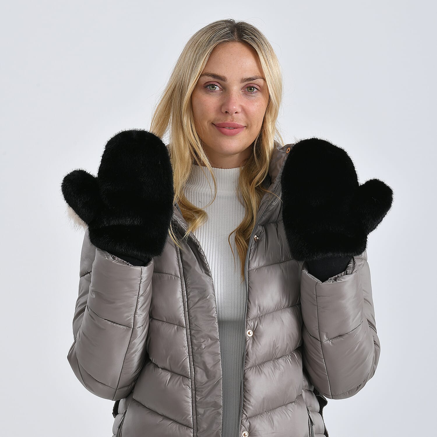 Styled By Super Cozy Faux Fur Mittens (24 x 12 cm, One Size) - Black