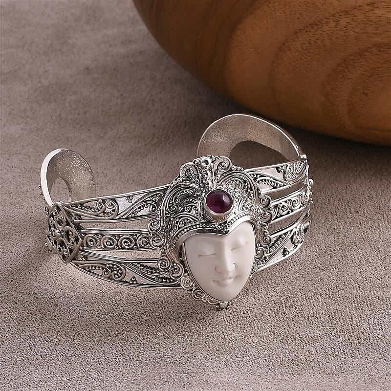 Ox Bone & Ruby Cuff Bangle in Sterling Silver 2.21 Ct, Silver Wt. 41.65 Gms.