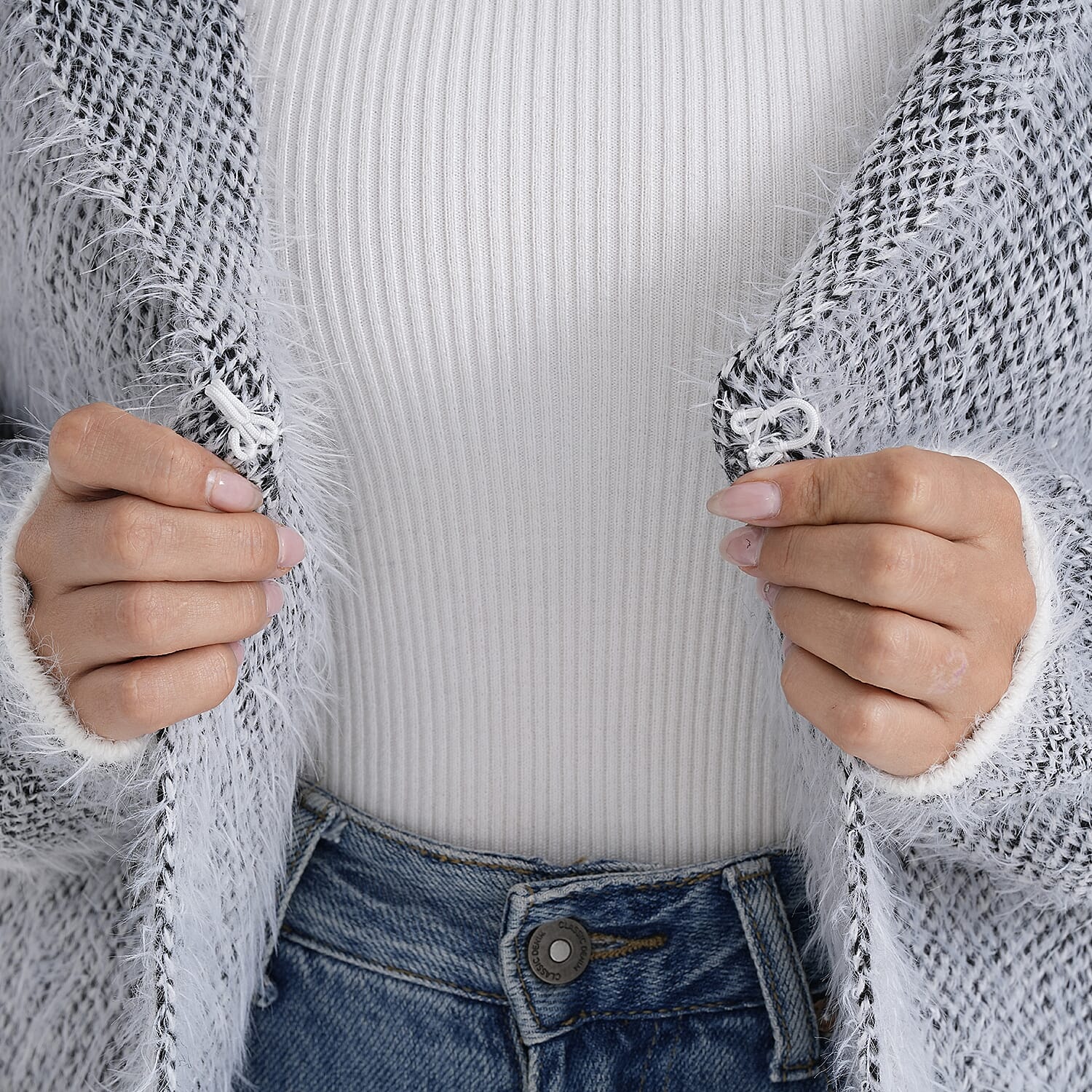 - Maisi Patterned Coatigan (Free Size, 8 to 20) - Black