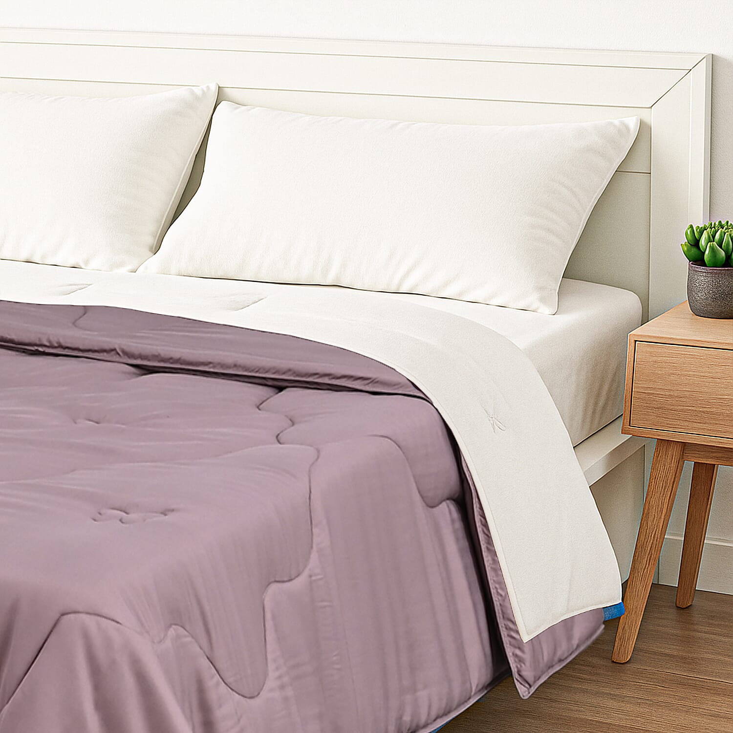 First Time Ever - All Season 100% Mulberry Silk Filled Quilt With 100% Bamboo Cover (Size King, 225 x 220 cm) - Purple