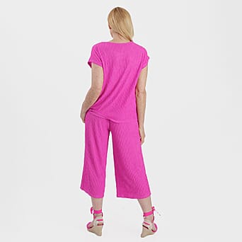 https://tjcuk.sirv.com/Products/82/3/8237739/La-Marey-Textured-Top-Size-L-16-18-Fuschia_8237739_2.jpg?w=342&h=342