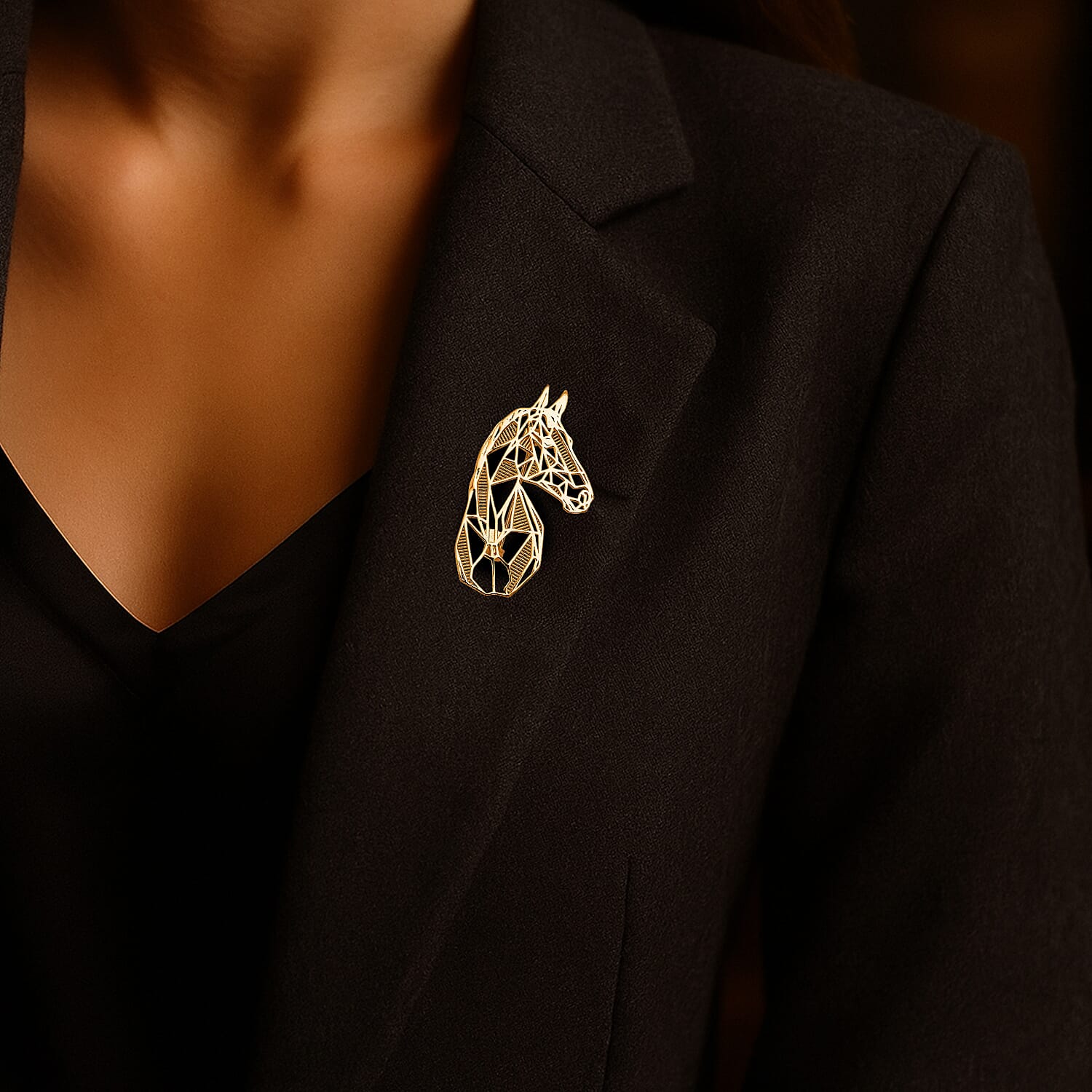 Sterling Silver Horse Head Brooch in Yellow Gold Plated, Silver Wt. 6.50 Gms.