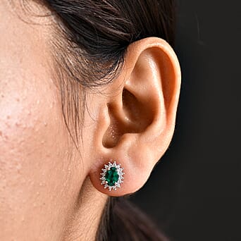 https://tjcuk.sirv.com/Products/82/3/8239346/D-Joy-Lab-Grown-Emerald-White-Zircon-Earring-in-Platinum-OverlaySterli_8239346_2.jpg?w=342&h=342