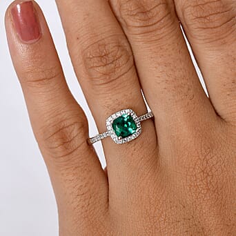 https://tjcuk.sirv.com/Products/82/3/8239355/D-Joy-Lab-Grown-Emerald-White-Zircon-Main-Stone-With-Side-Stone-Ring-i_8239355_2.jpg?w=342&h=342